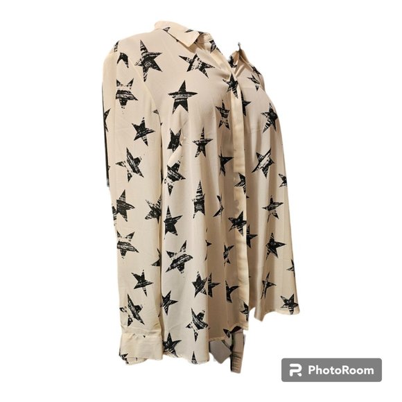 Lane Bryant Distressed Star Sheer Button Down Shirt Long Back Size 18/20 - Picture 5 of 9